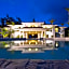 Hawaii Island Retreat