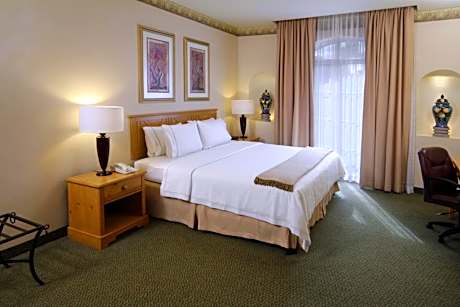 Standard King Room - Accessible