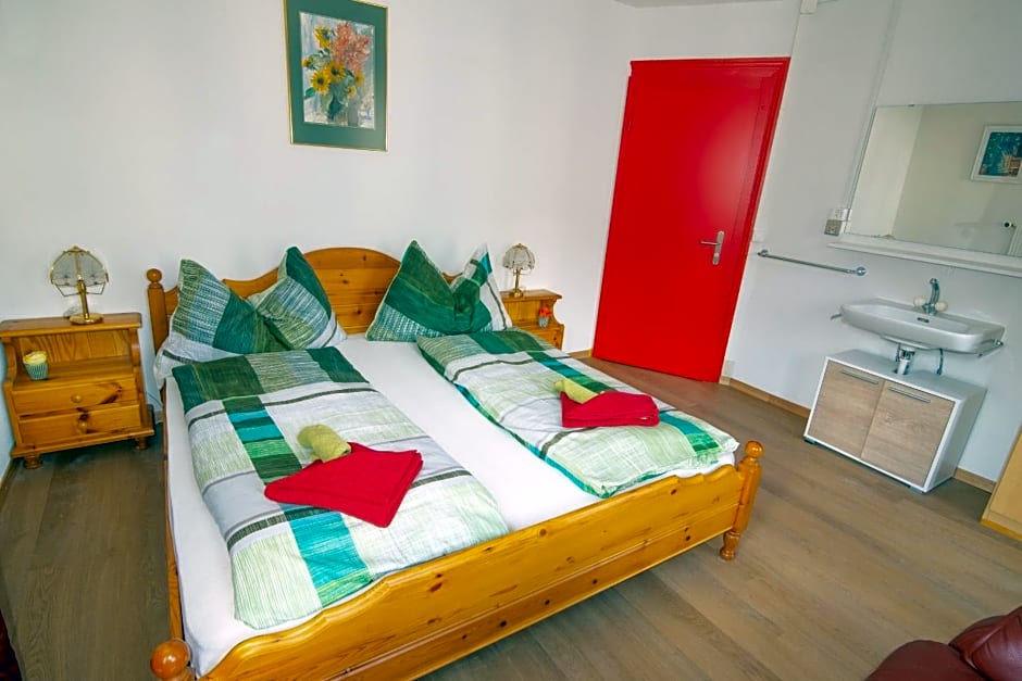 Sonne Holiday Rooms