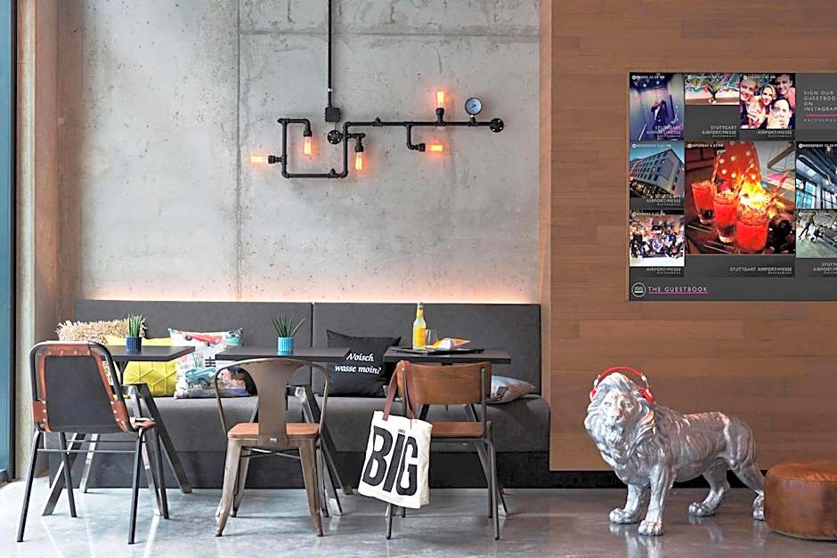 Moxy by Marriott Stuttgart Airport/Messe