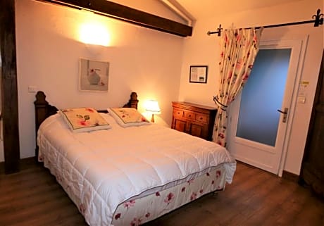 Triple Atmosphere (Double + Extra Bed) Room - Early Booking