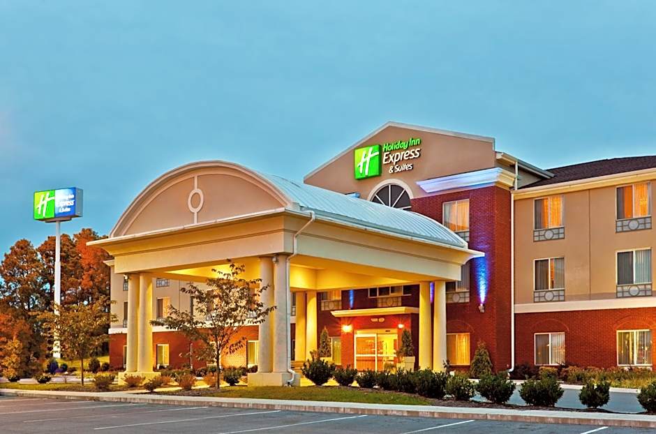 Holiday Inn Express Hotel & Suites Dickson By IHG