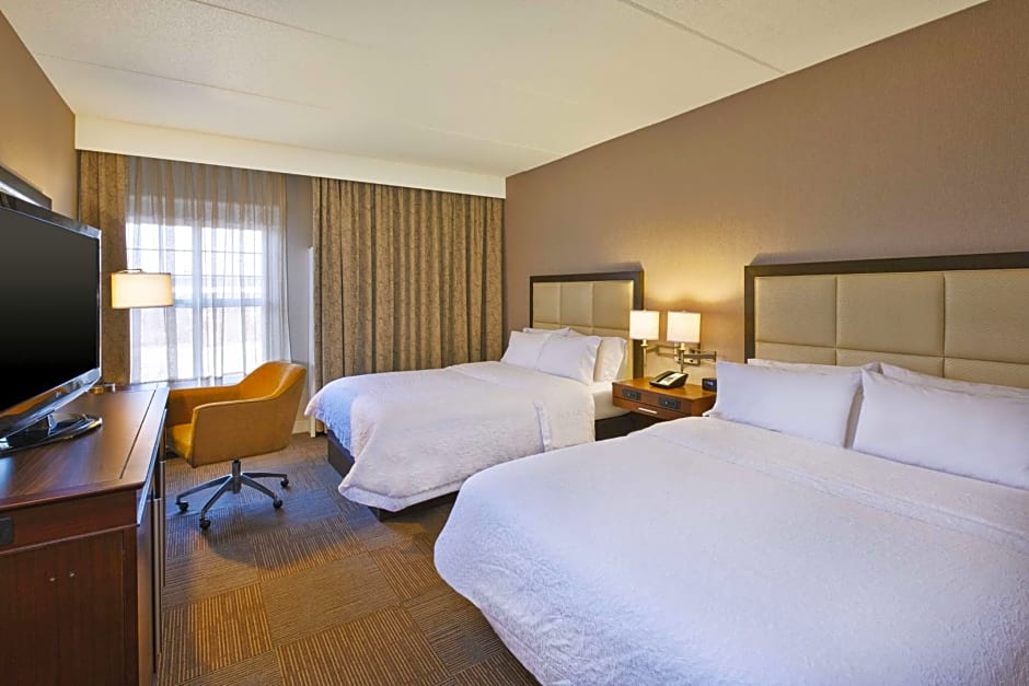 Hampton Inn By Hilton And Suites Providence/Warwick-Airport