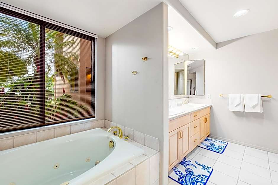 Waikoloa Fairways C120