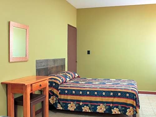 Hotel Galaxia