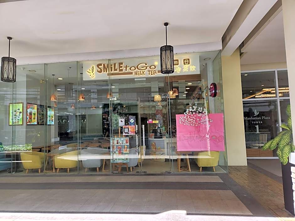 Manhattan Plaza Tower 1