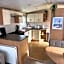 Phoenix caravan hire, Trecco bay