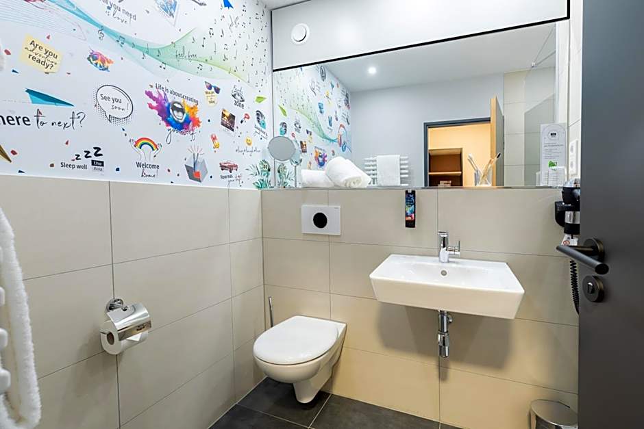 Holiday Inn - the niu, Stream Monchengladbach by IHG