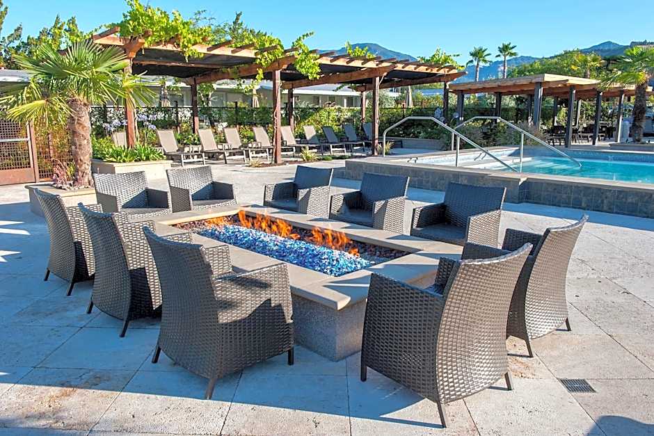 Calistoga Spa Hot Springs - Authentic Hot Springs Spa & Resort