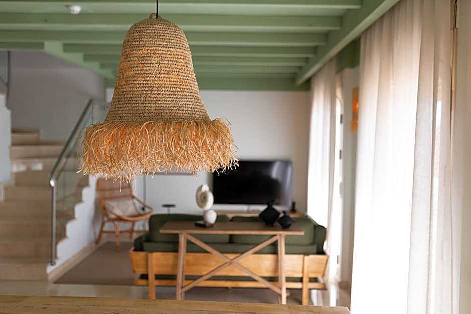Rooms by JovA
