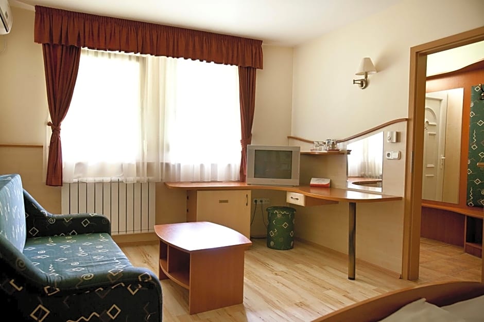 Hotel Makár Sport&Atrium