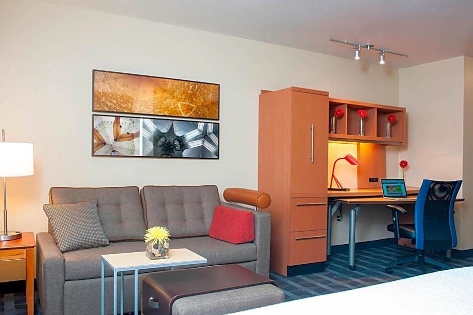 TownePlace Suites Indianapolis Park 100