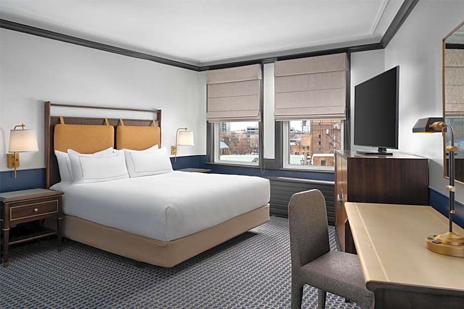 Hilton Orrington / Evanston