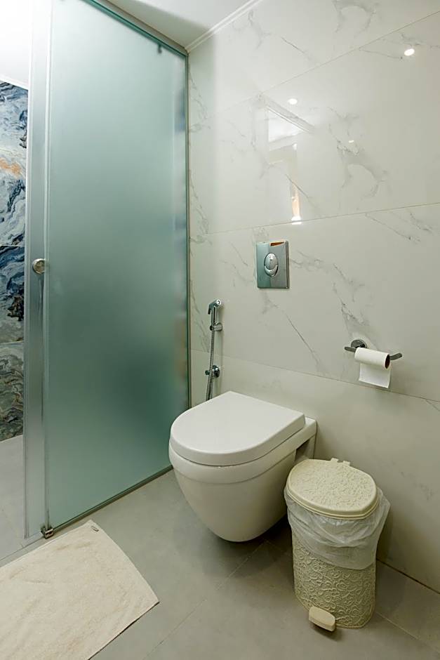 Arodamos Studios & Apts