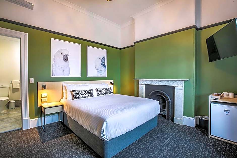 Nightcap at Exeter Hotel