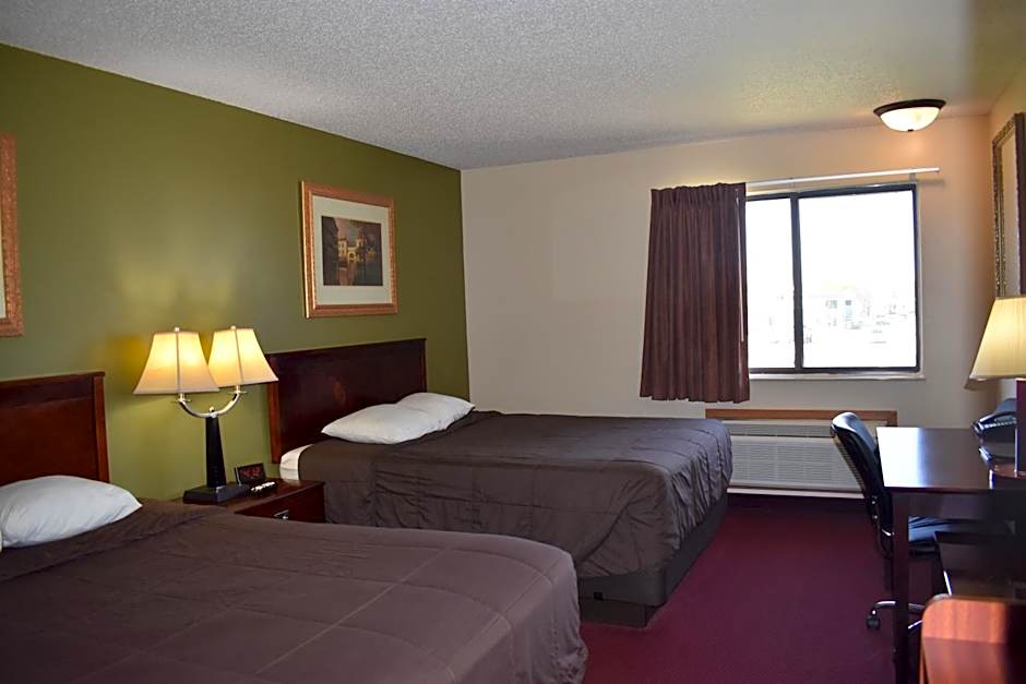 Heartland Hotel & Suites