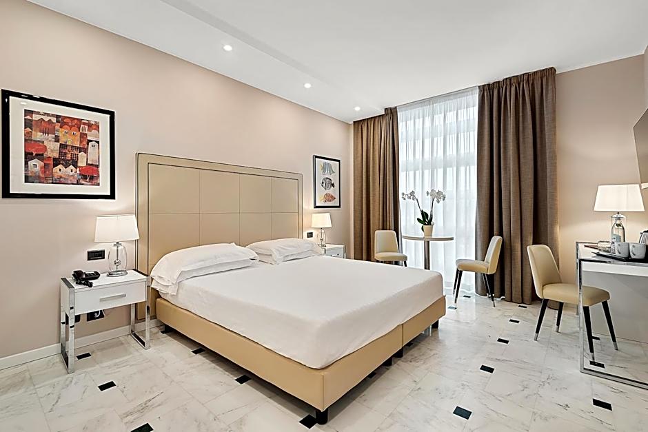 Hotel Excelsior