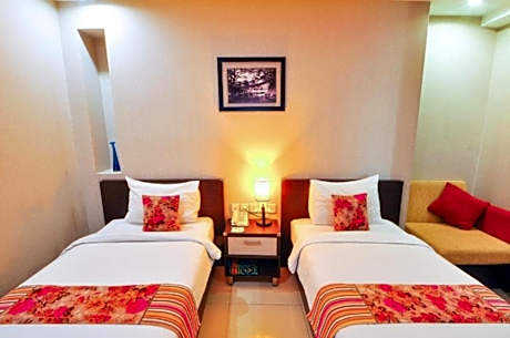 Deluxe Double or Twin Room
