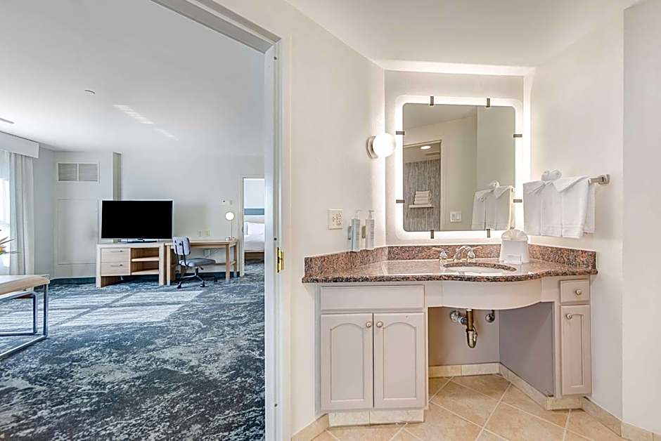 Homewood Suites By Hilton East Rutherford