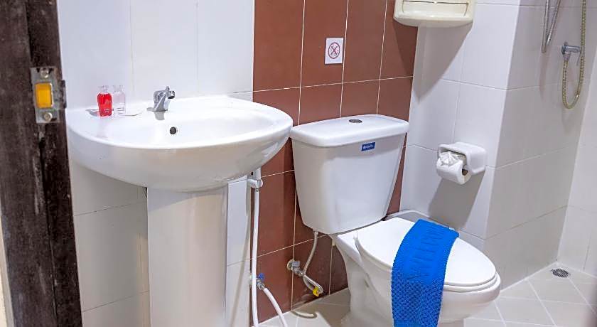 Baan Yuyen Karon Guesthouse