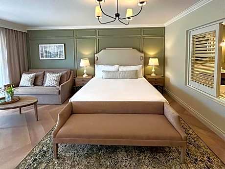 Superior Signature King Room