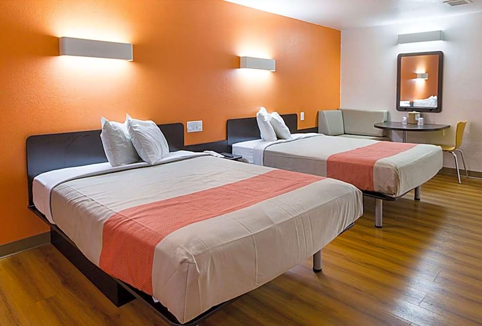 Motel 6-Sidney, OH