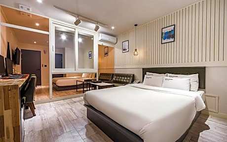 Hotel Yeogiottae Suncheon Jorye Intersection Branch