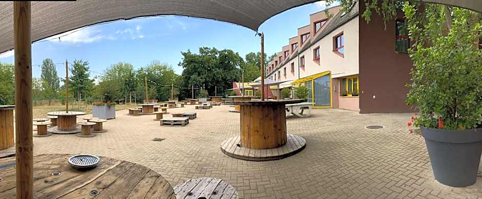 Auberge de Jeunesse HI Strasbourg 2 Rives