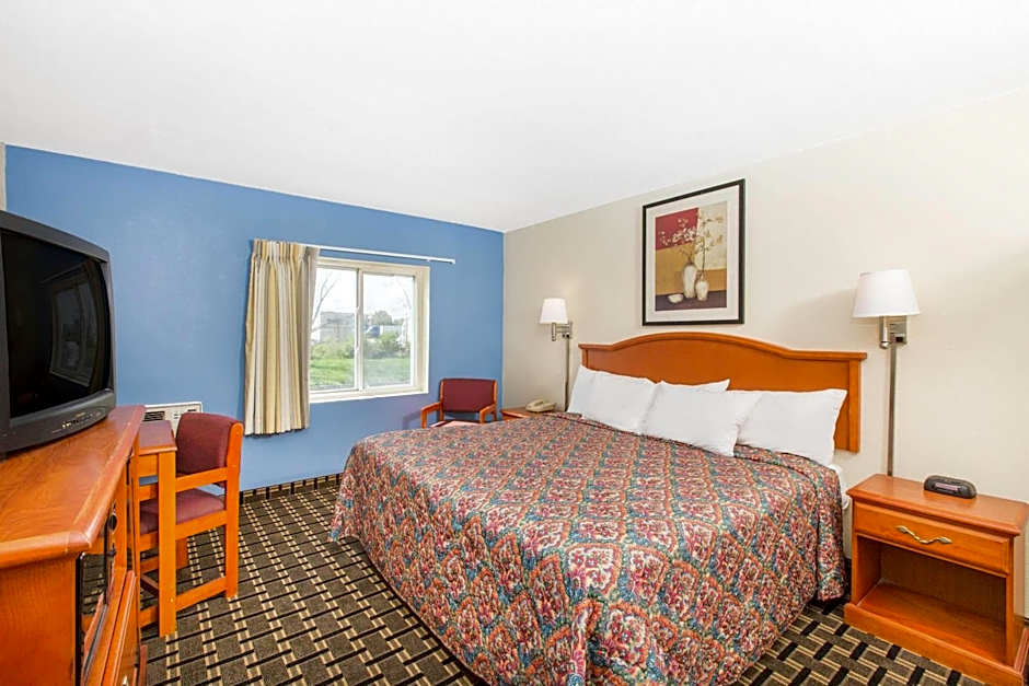 Days Inn by Wyndham Effingham