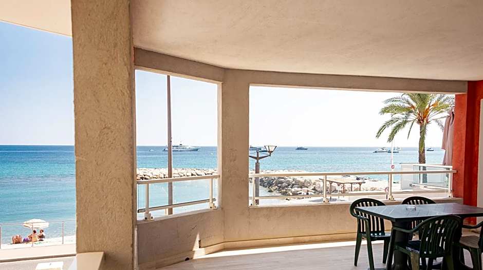 Hotel et Appartements Reine D'Azur