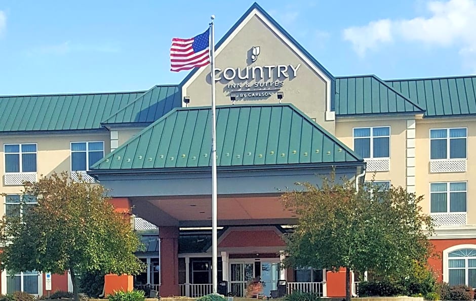 Country Inn & Suites by Radisson, Harrisburg West, PA