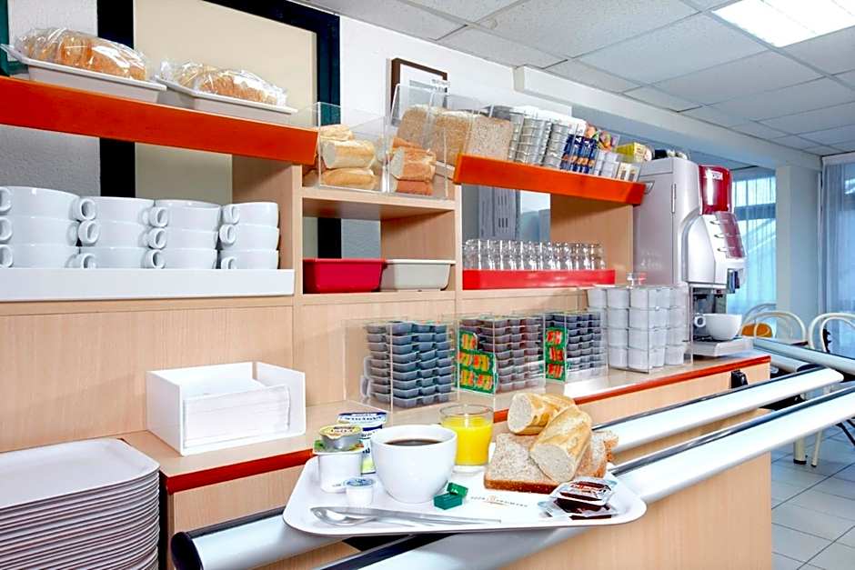 Première Classe Tarbes - Bastillac