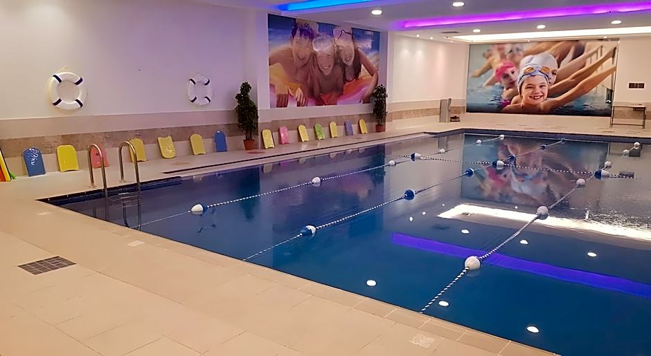 Qaser Alhamra Hotel Riyadh