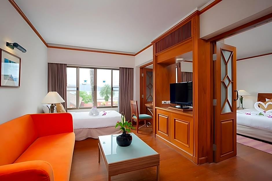 Seaview Patong Hotel