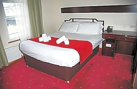 Compact Double Room - Non Refundable