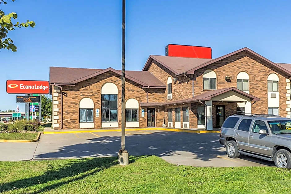 Econo Lodge North