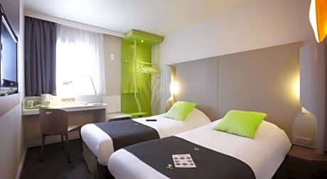 2 Single Beds