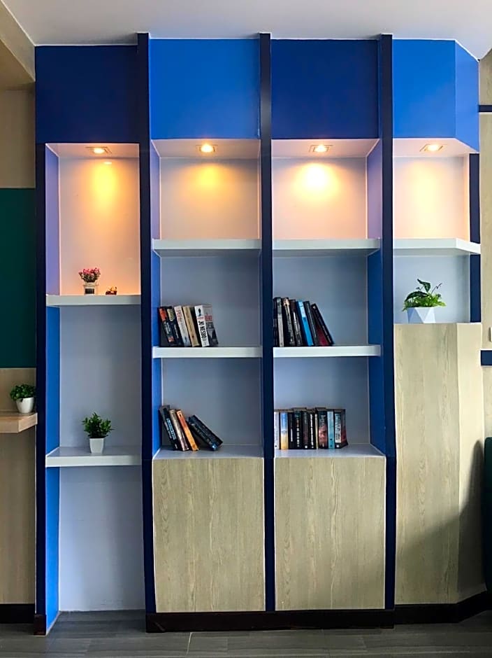 iCheck inn Chill Patong