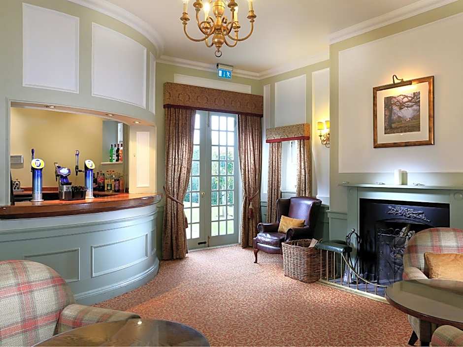 Macdonald Pittodrie House