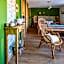 CHAMBRES D'HÔTES L'Oréliane en Provence Adults Only