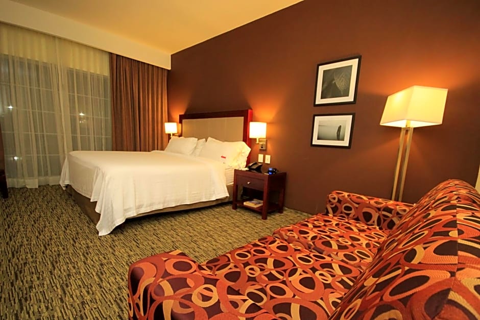 Holiday Inn Leon By IHG