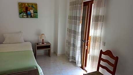 Single Room with Private Bathroom