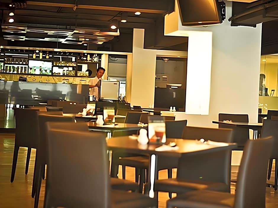 My Hotel CMYK @ Ratchada