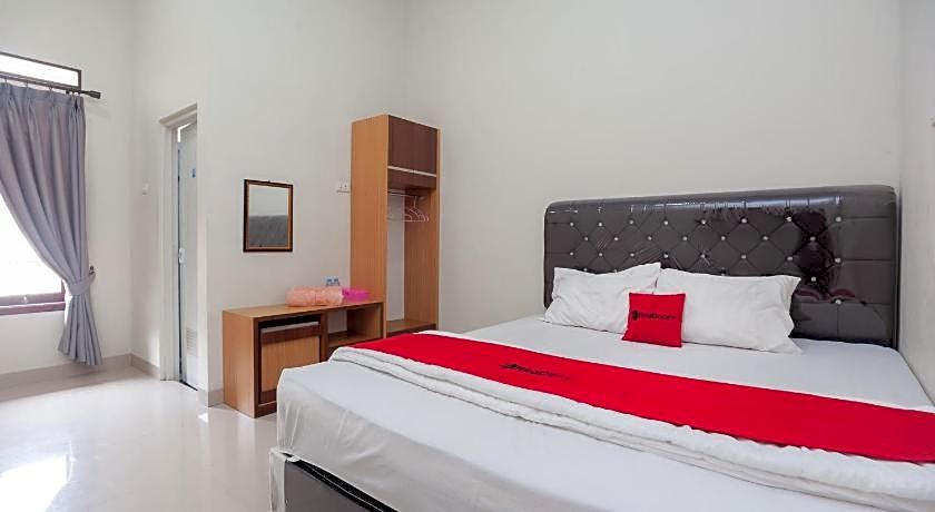 RedDoorz @ Jalan Urip Sumoharjo Lampung 2