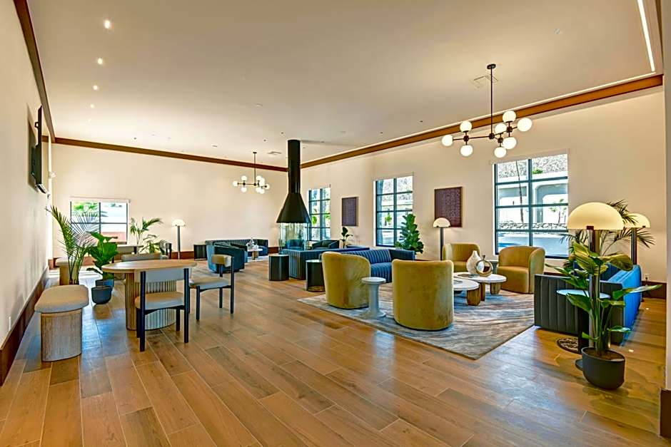 The Dunes Hotel (Palm Springs)