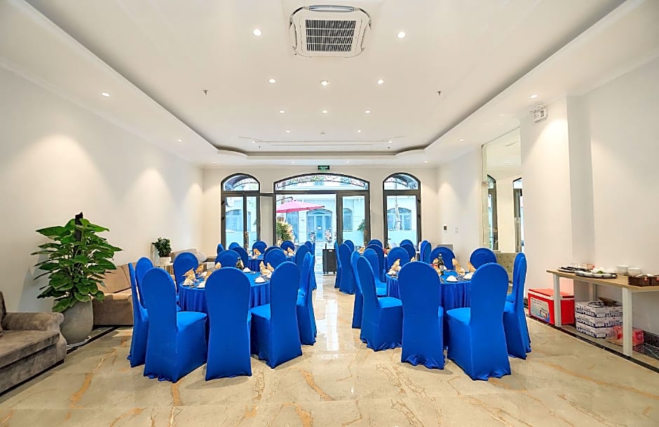 The Yen Residences Halong