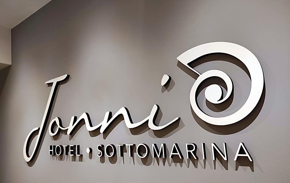Hotel Jonni