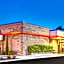 Days Inn by Wyndham Bradenton - Near the Gulf