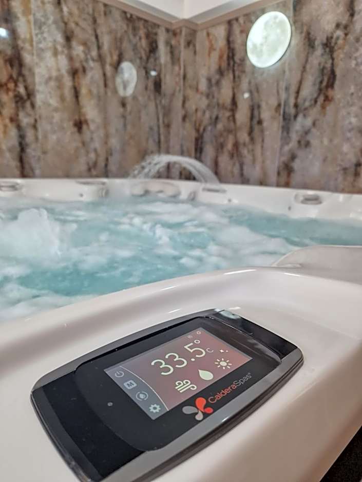 COLT DE RAI-Deluxe & Spa