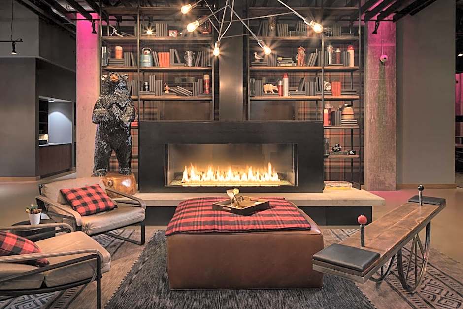 Moxy by Marriott Seattle Downtown
